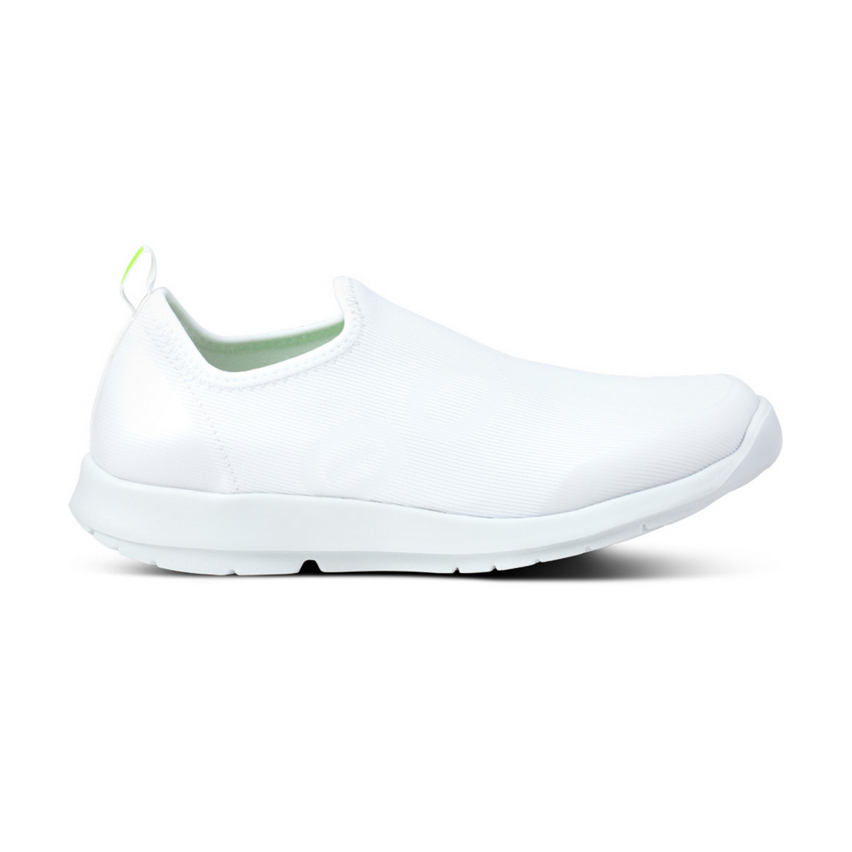 Oofos W Oomg Sport in WEISS