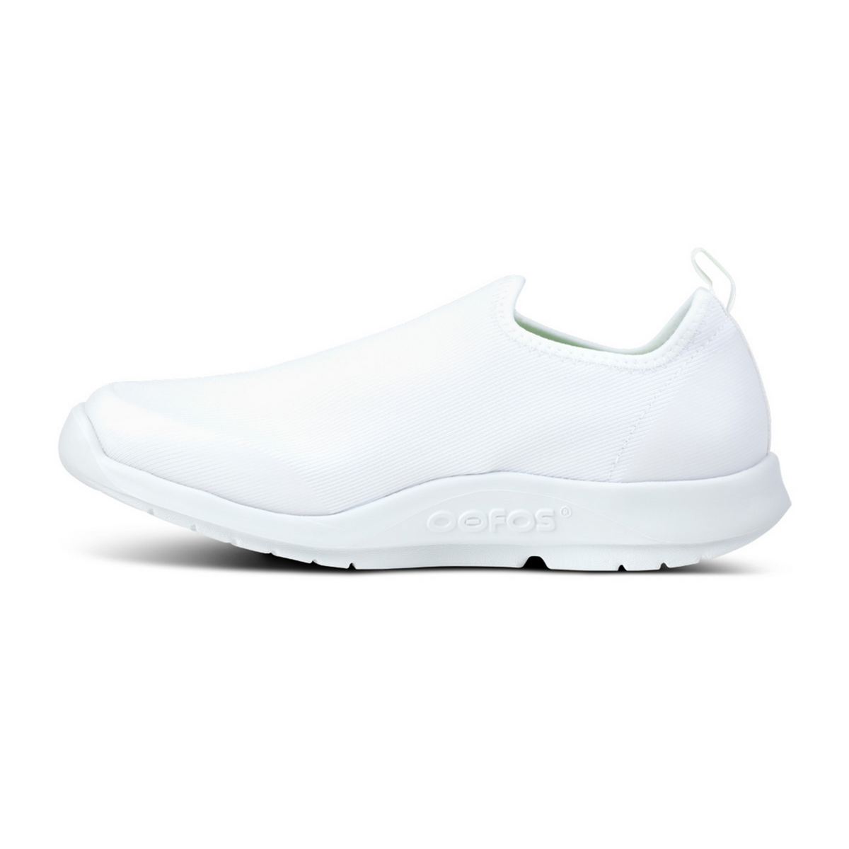 Oofos W Oomg Sport in WEISS